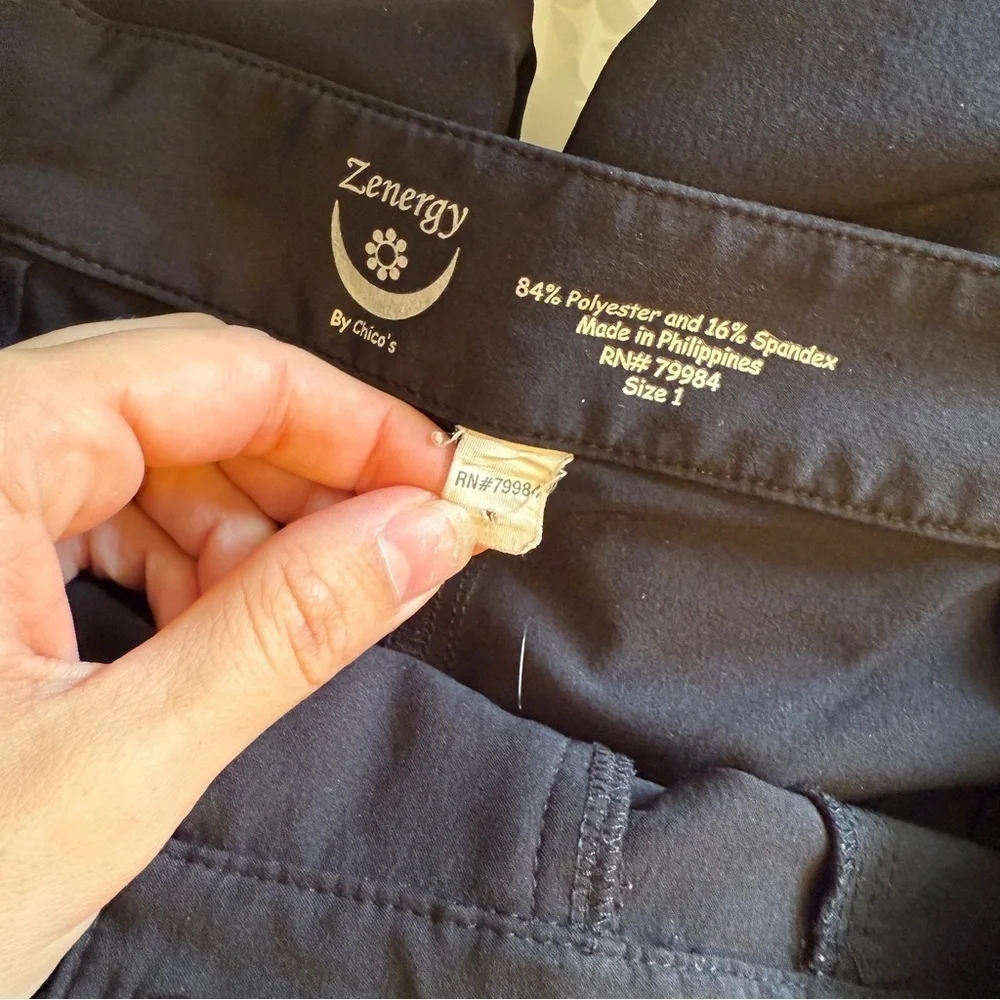 Zenergy by Chicos black pants size 1 - Picture 7 of 7